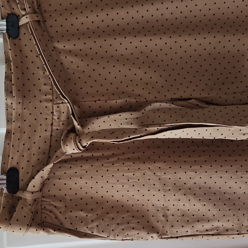 Jules & Leopold Tan With Black Polka Dot Pull On Pants - Picture 2 of 4